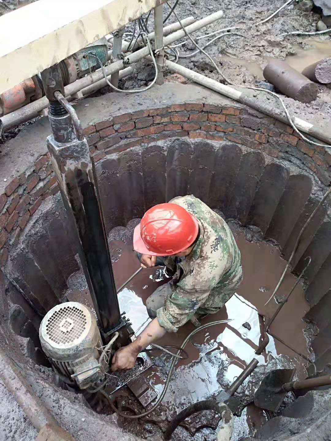 人工挖孔樁與水磨鉆巖石施工工藝及應用